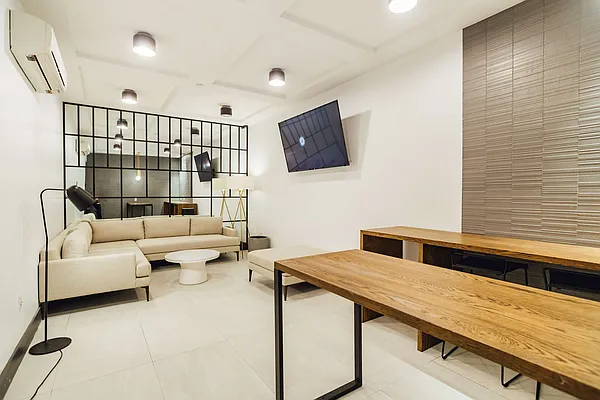 Rented by Nooklyn NYC LLC | media 35