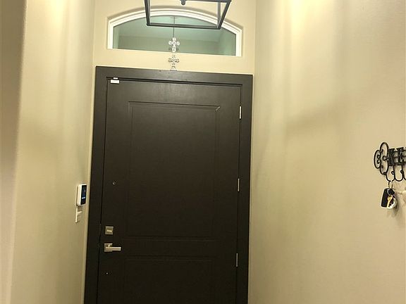4th image of 6021 Amir Dr