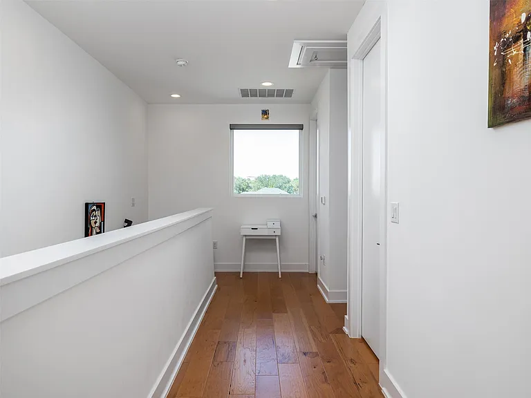 6309 Keegans Dr — Photo 18