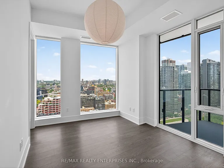 470 Front St W #2306 — Photo 10