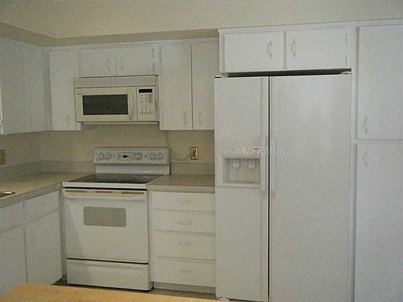 3rd image of 1811 Anastasia Way S