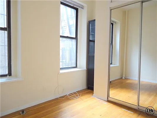 Rented by DSA Realty | media 14