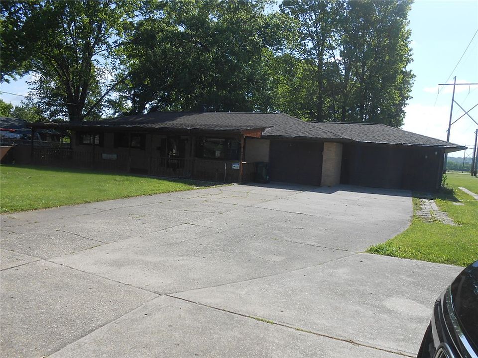 1st image of 3672 Amity Ln