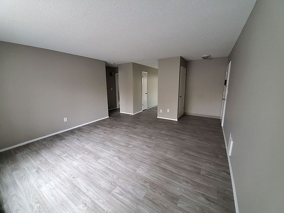 4th image of 5128-5218 SW Franklin Ave #5134