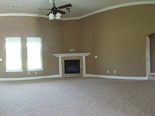 2nd image of 3114 Kingston Dr