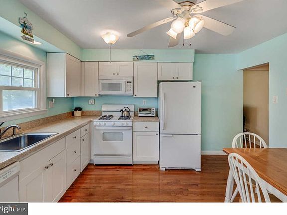 5th image of 5321 Bay Ave