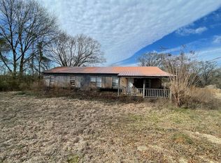 1204 S Canoe Rd, Atmore, AL 36502