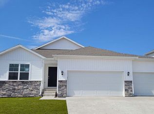 3313 10th Ave SW, Altoona, IA 50009