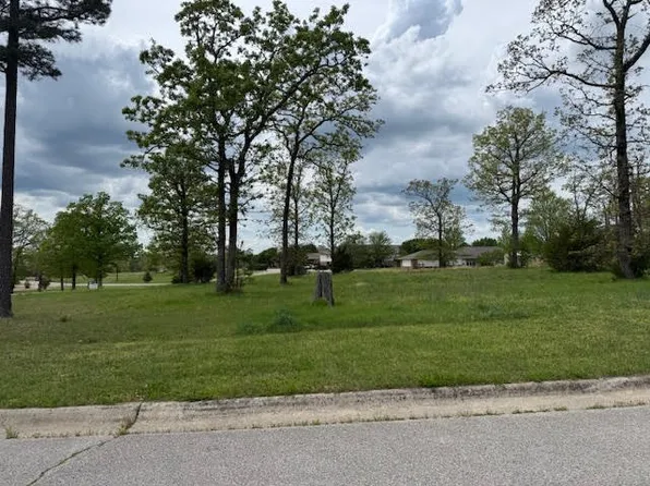 45 Park Dr #4, Eureka Springs, AR 72631