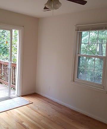 4th image of 910 Northside Dr
