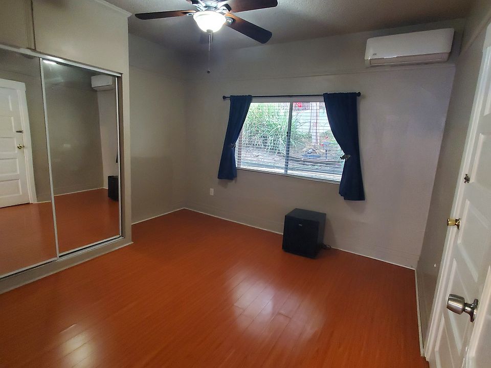 1st image of 920 N Gage Ave