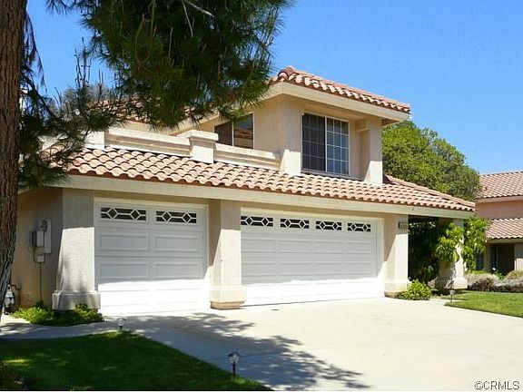2nd image of 42006 Avenida Vista Ladera