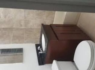 1914 Dewey St, Hollywood, FL 33020