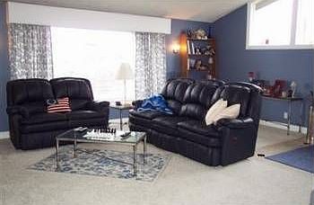 5th image of 1624 Bridgeview Dr