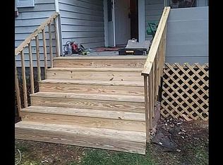 5162 Center Rd, Lowellville, OH 44436