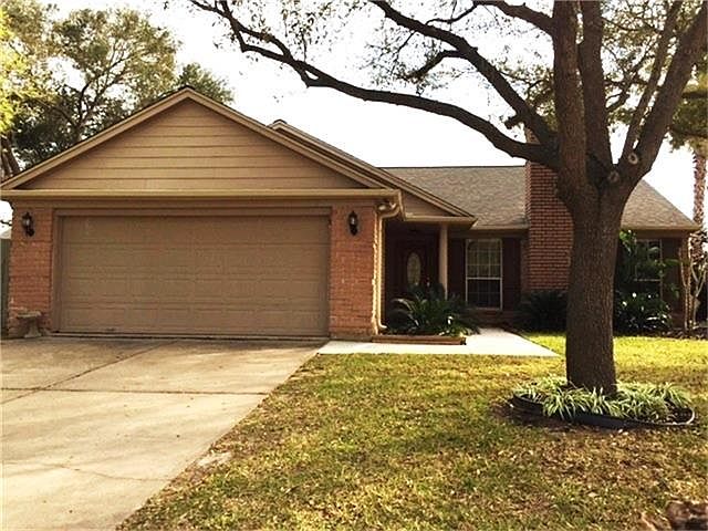 1st image of 17923 Garden Manor Dr