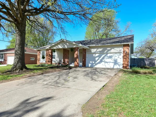 3409 S Rogers Avenue, Springfield, MO 65804