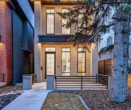 2nd image of 1904 W 13th St SW