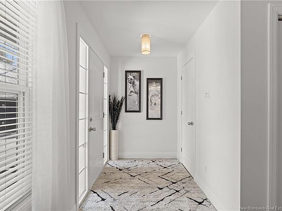 4th image of 262 Rogers Rd