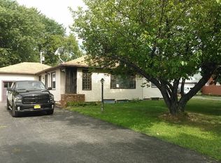 37 Linda Dr, Rochester, NY 14616