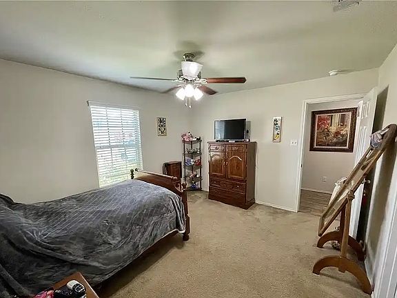 3rd image of 9006 Misty Pine Dr