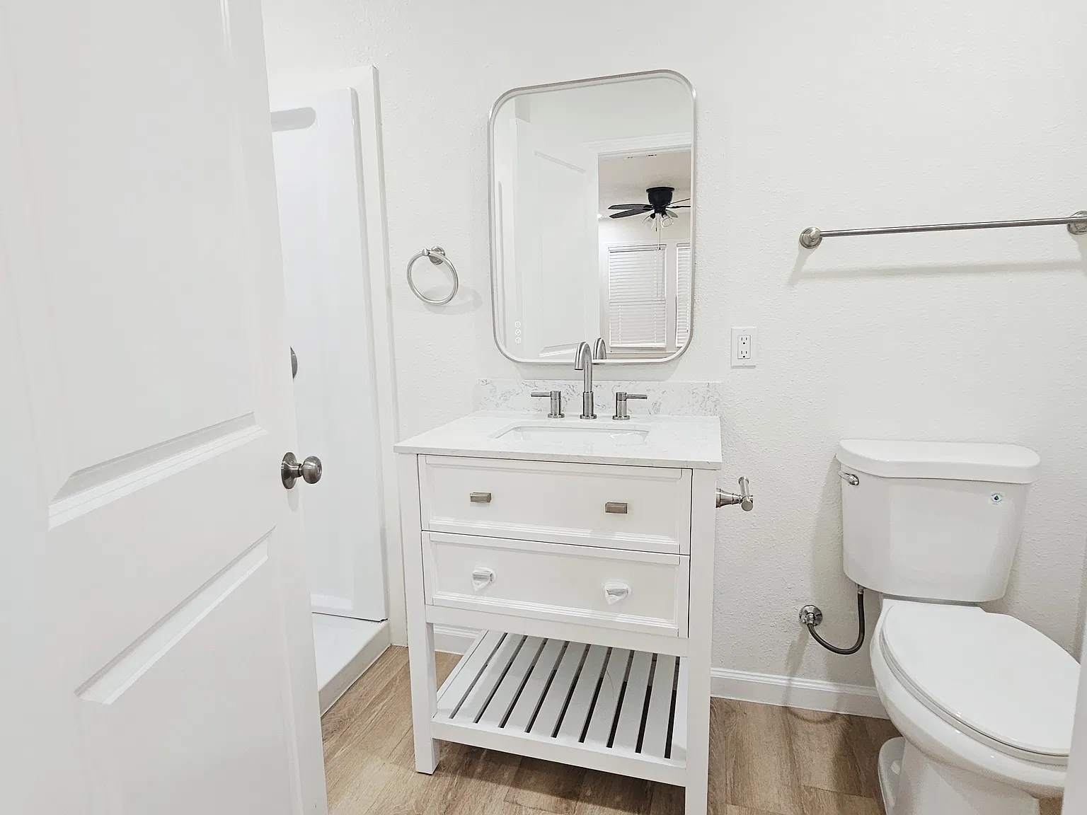 3 bed, 1372 sqft, $1,600 — Photo 4