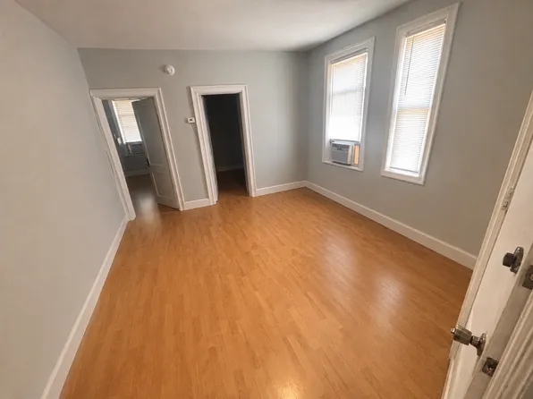 15 Grove Pl APT 2, Bayonne, NJ 07002