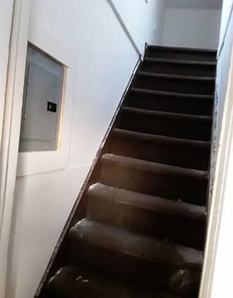 5th image of 94 Litchfield Ave APT 2