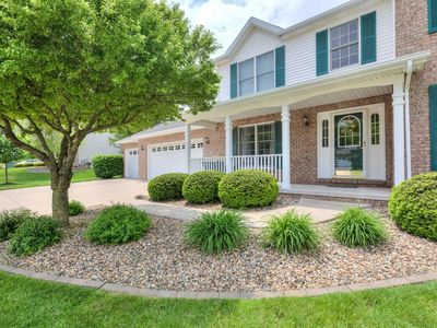 2921 Fox Creek Rd, Bloomington, IL, 61705