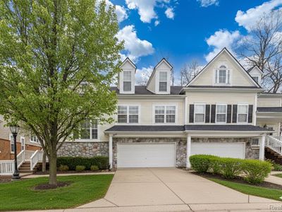 638 W Bluff Ct #31, Rochester, MI, 48307