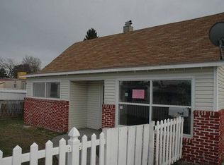 464 College St, Idaho Falls, ID 83401