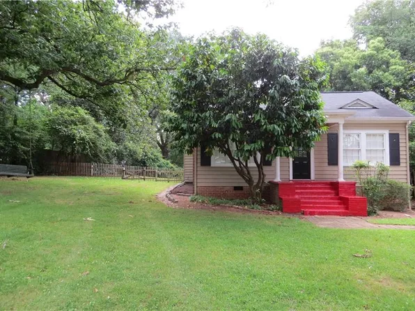 3139 Dunn St SE, Smyrna, GA 30080