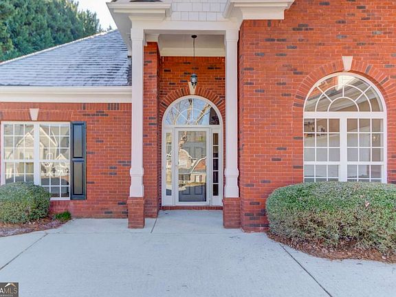 4th image of 2052 Double Springs Pl