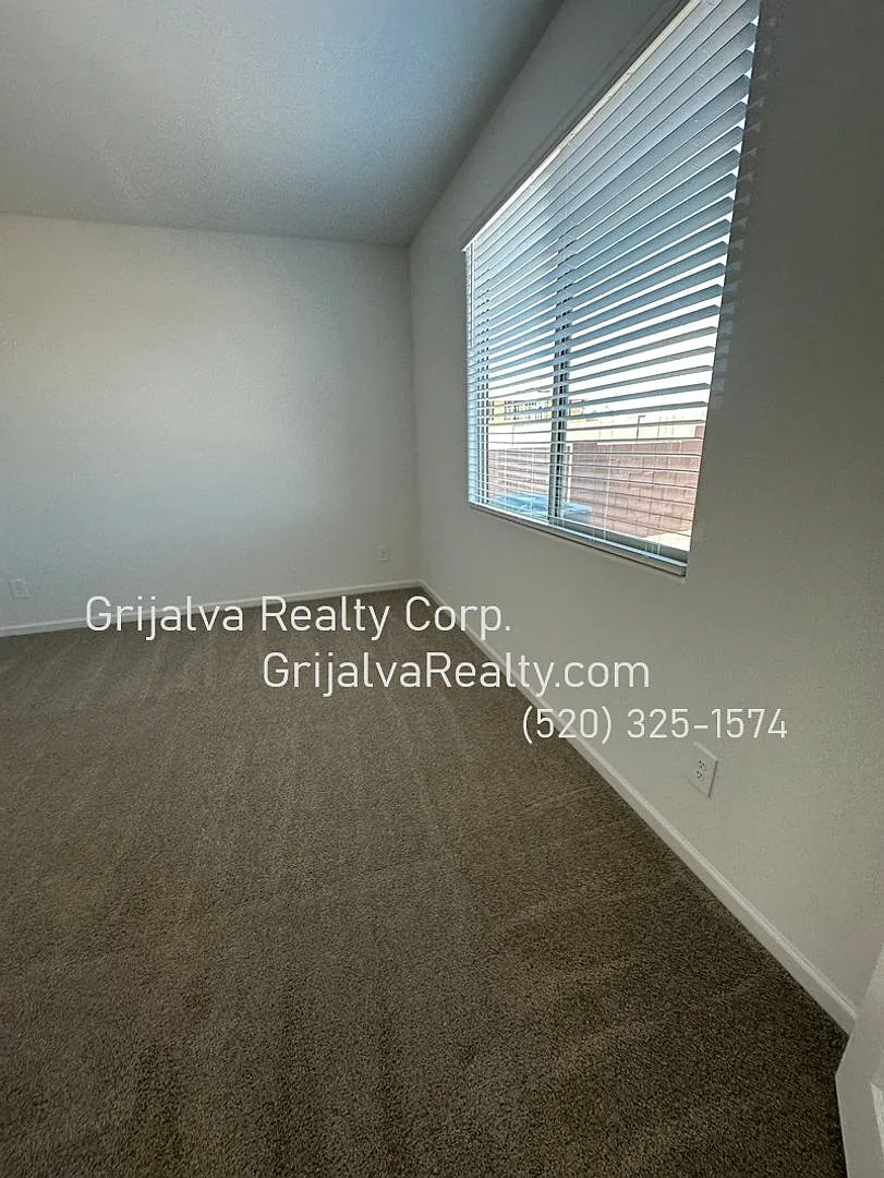Brand New Build! 3 Bedroom, 2 Bath House In Marana (Tangarine/I-10) — Photo 3
