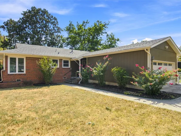 5746 E 27th Pl, Tulsa, OK 74114