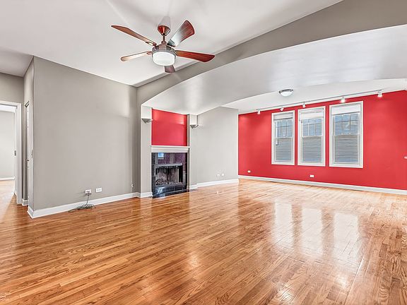 3rd image of 3845 N Ashland Ave APT 2D
