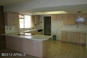 3rd image of 2814 E Lupine Ave