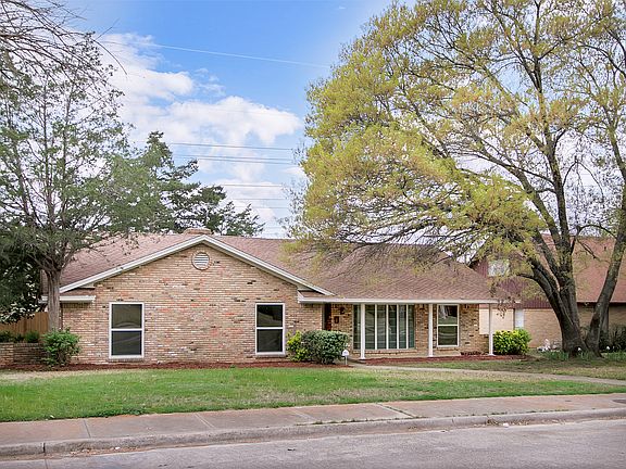 2nd image of 3736 Kiestcrest Dr