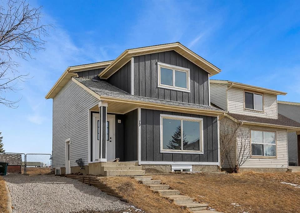 1st image of 79 W Aberdare Rd NE