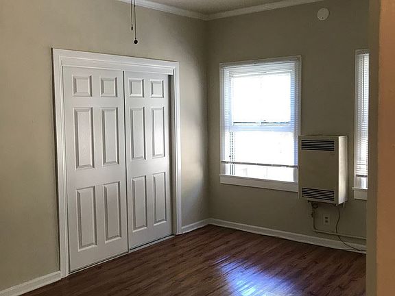 5th image of 3441 W 2nd St APT 310