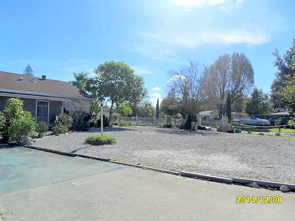 3rd image of 3522 Schwalbe Dr