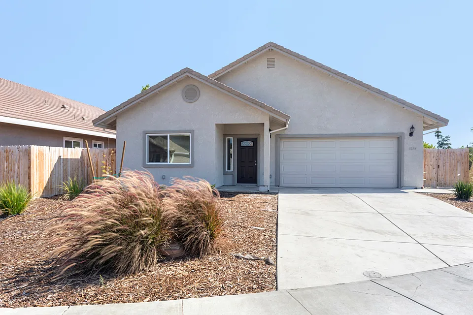 8274 Vida Ct photo 1