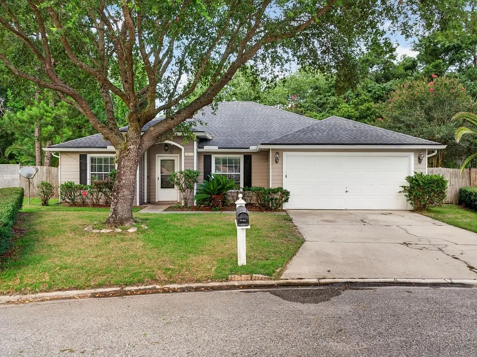 1648 Glen Laurel Dr