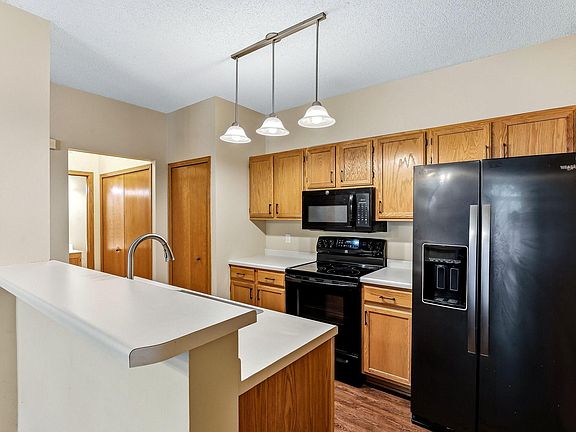 4th image of 8450 Kimball Dr