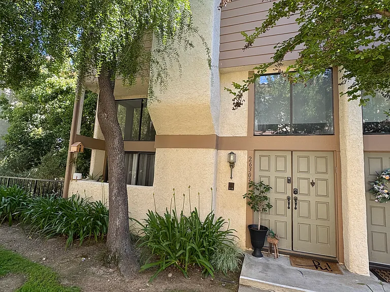 26303 W Plata Ln — Photo 2