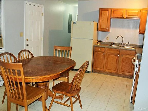 4th image of 2519 Thornhill Dr