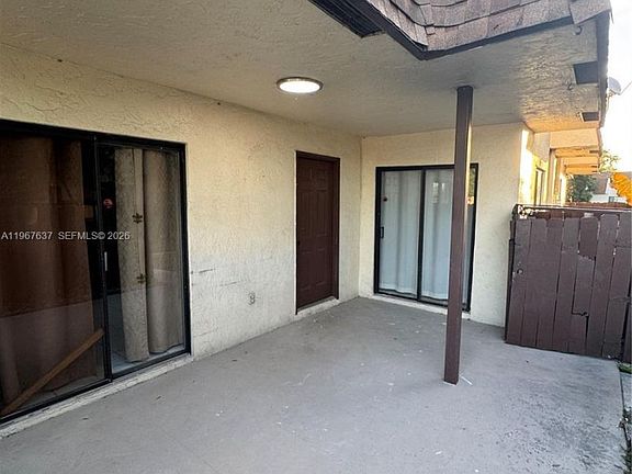 4th image of 129 San Remo Blvd #129