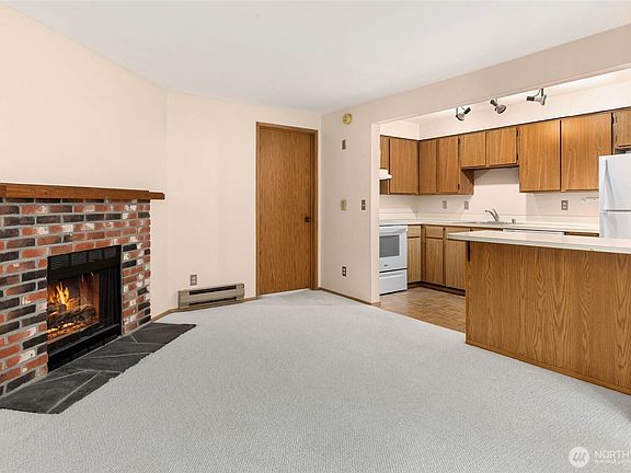 4th image of 12715 NE 120th Street #C3