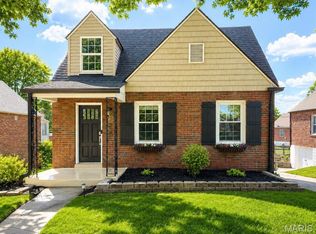 2233 Brown Rd, Saint Louis, MO 63114