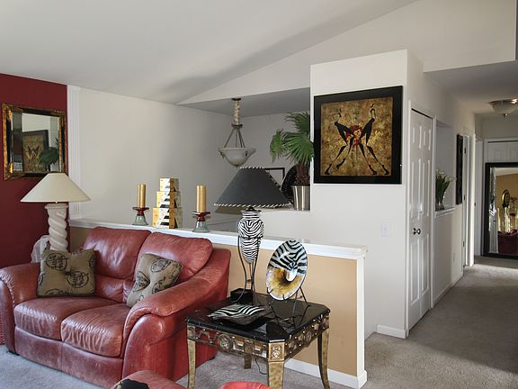 3rd image of 3221 Centennial Oak Ct